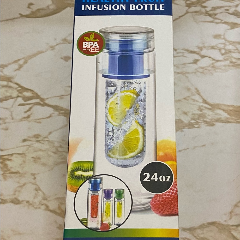 Fruit Infuser Water Bottle 24 oz Purple BPA-Free Open Box Inner Ice Compartment